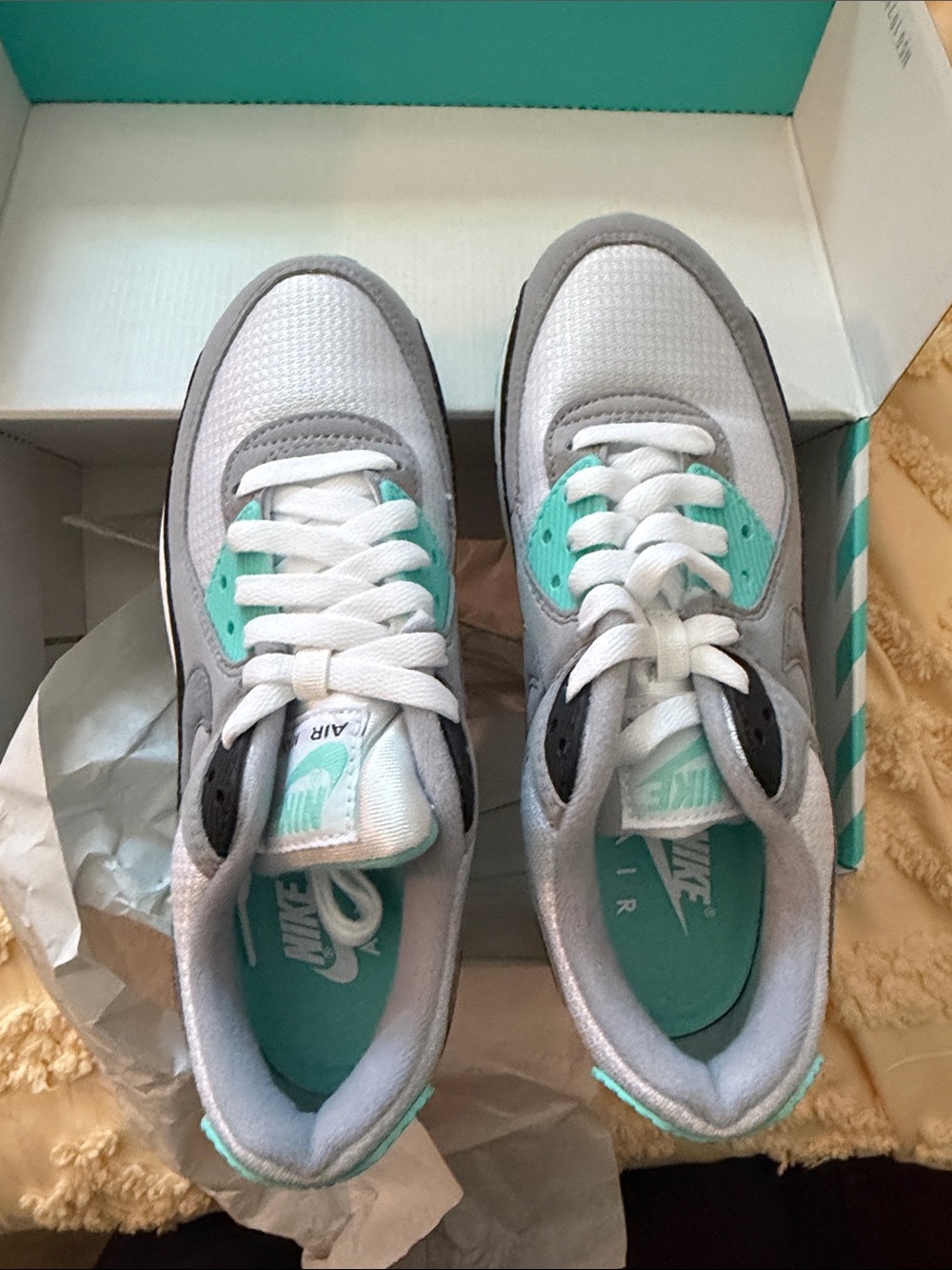 Nike Kids Sneakers in White and Teal Accent